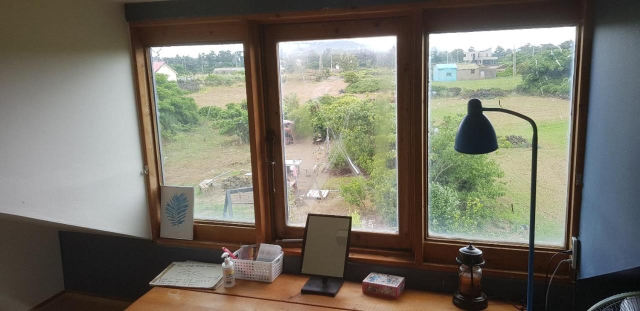 Warang Guesthouse Jeju by Eksteriør bilde